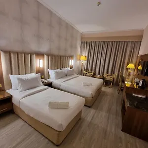 Bliss Square فندق